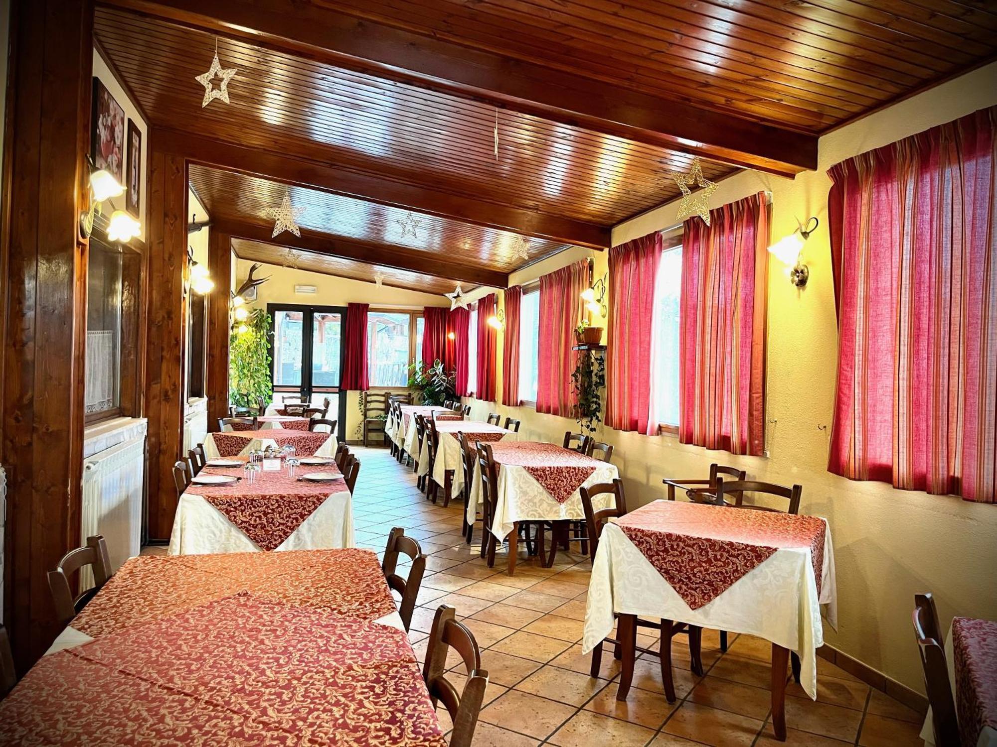 Hotel Pinguino Pescasseroli Zewnętrze zdjęcie