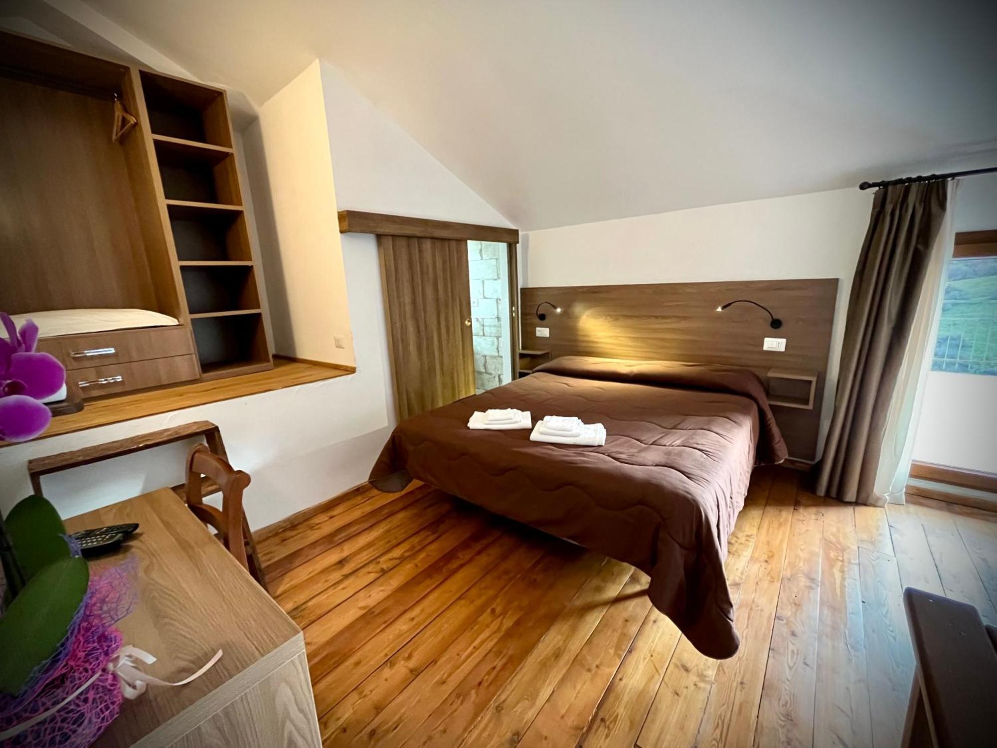 Hotel Pinguino Pescasseroli Zewnętrze zdjęcie
