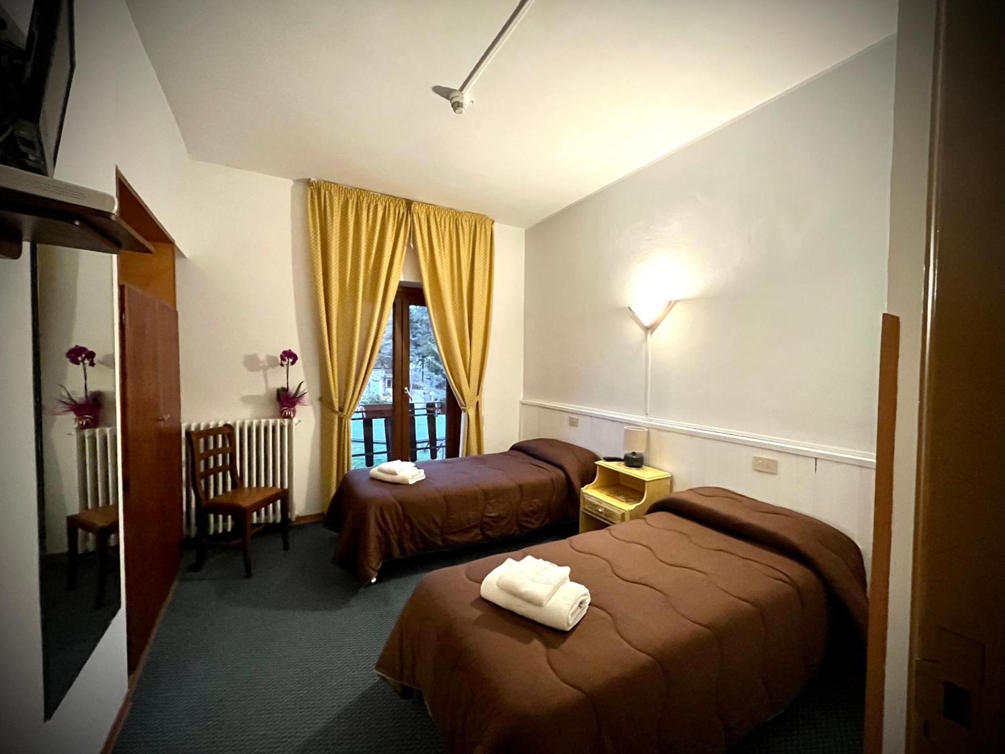 Hotel Pinguino Pescasseroli Zewnętrze zdjęcie