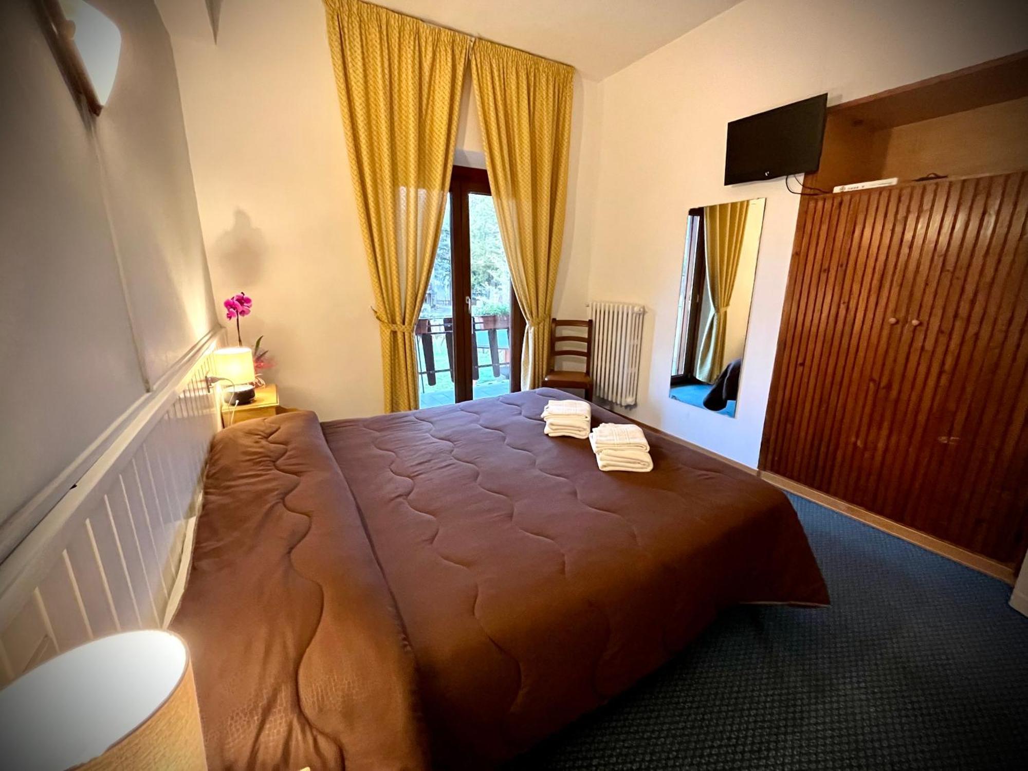 Hotel Pinguino Pescasseroli Zewnętrze zdjęcie